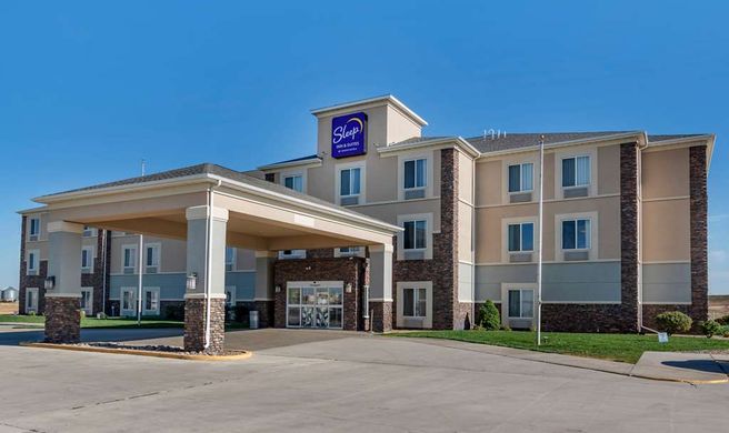 Sleep Inn & Suites Exterior