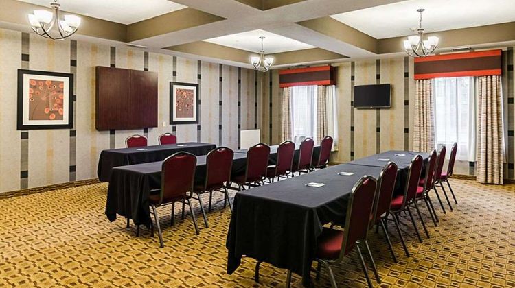 Comfort Inn & Suites, Lawrence Meeting