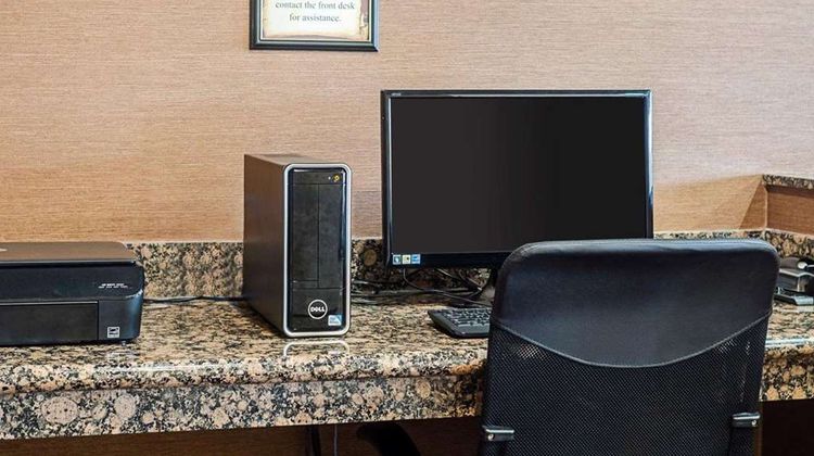 Comfort Inn & Suites, Lawrence Other