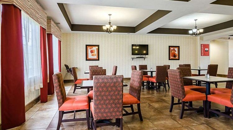 Comfort Inn & Suites, Lawrence Restaurant
