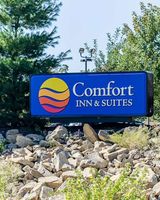 Comfort Inn & Suites, Lawrence