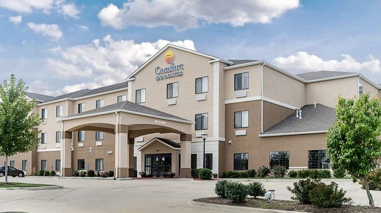 Comfort Inn & Suites, Lawrence Exterior