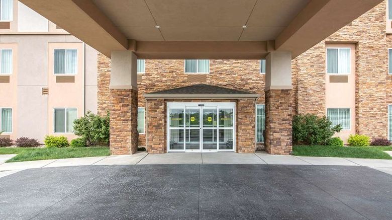<b>Sleep Inn Exterior</b>. Images powered by <a href="https://iceportal.shijigroup.com/" title="IcePortal" target="_blank">IcePortal</a>.