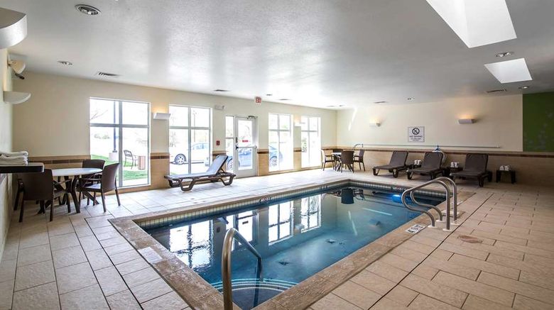 <b>Sleep Inn Pool</b>. Images powered by <a href="https://iceportal.shijigroup.com/" title="IcePortal" target="_blank">IcePortal</a>.