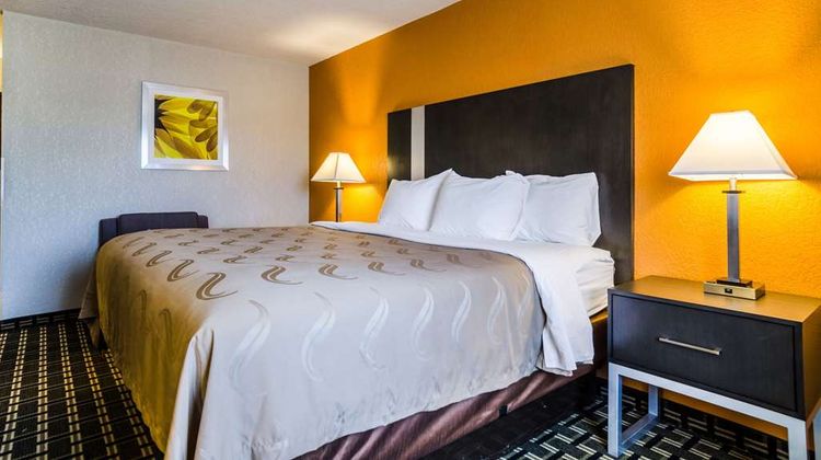 Quality Inn Great Bend Room