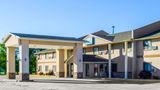<b>Quality Inn Great Bend Exterior</b>. Images powered by <a href="https://iceportal.shijigroup.com/" title="IcePortal" target="_blank">IcePortal</a>.