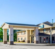 Quality Inn Great Bend Exterior