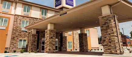 Sleep Inn & Suites Fort Scott Exterior