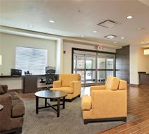 Sleep Inn & Suites Fort Scott Lobby