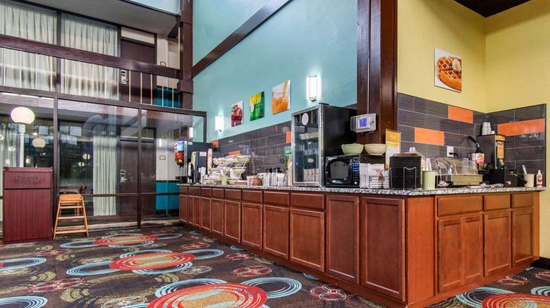 <b>Quality Inn Arkansas City Restaurant</b>. Images powered by <a href="https://iceportal.shijigroup.com/" title="IcePortal" target="_blank">IcePortal</a>.