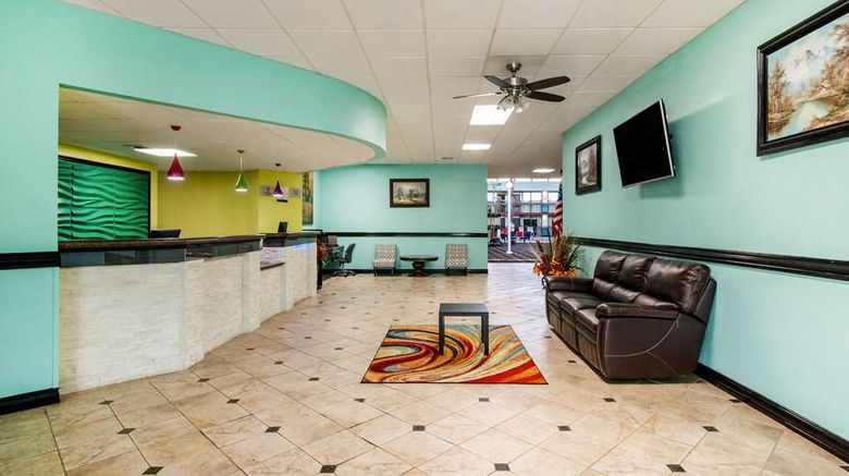 <b>Quality Inn Arkansas City Lobby</b>. Images powered by <a href="https://iceportal.shijigroup.com/" title="IcePortal" target="_blank">IcePortal</a>.