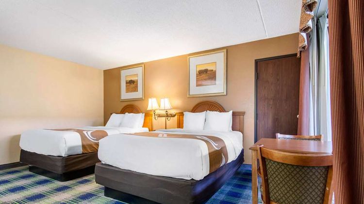 Quality Inn Arkansas City Room