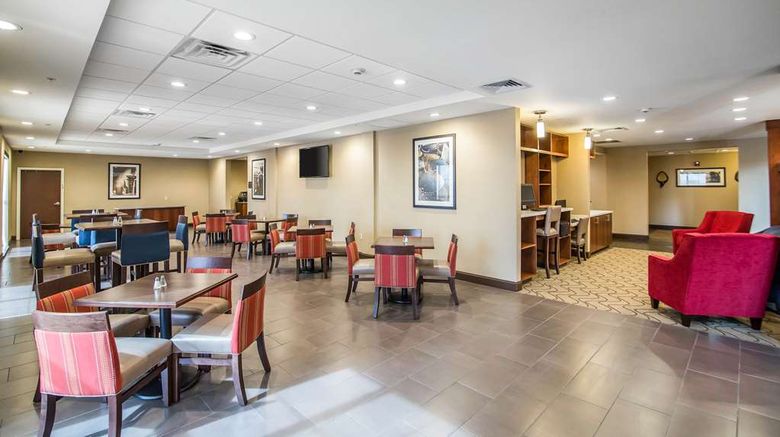 <b>Comfort Suites Dodge City Restaurant</b>. Images powered by <a href="https://iceportal.shijigroup.com/" title="IcePortal" target="_blank">IcePortal</a>.