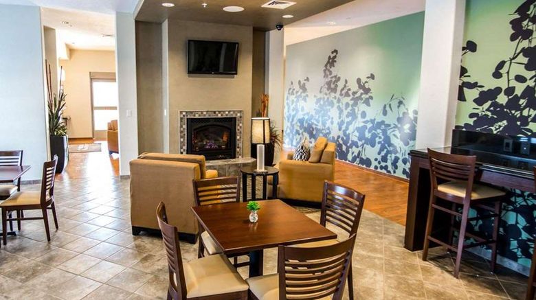 <b>Sleep Inn & Suites & Conference Center Restaurant</b>. Images powered by <a href="https://iceportal.shijigroup.com/" title="IcePortal" target="_blank">IcePortal</a>.