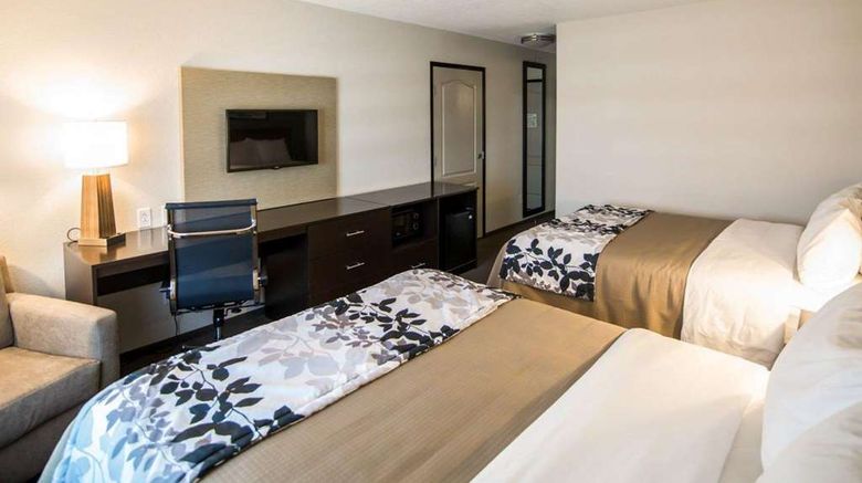 <b>Sleep Inn & Suites & Conference Center Room</b>. Images powered by <a href="https://iceportal.shijigroup.com/" title="IcePortal" target="_blank">IcePortal</a>.