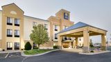Comfort Inn & Suites Hutchinson Exterior