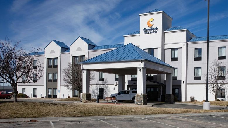Comfort Inn  and  Suites Hutchinson Exterior. Images powered by <a href="https://iceportal.shijigroup.com" target="_blank" rel="noopener">Ice Portal</a>.
