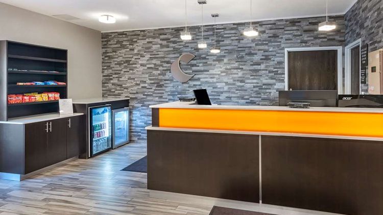 Comfort Inn & Suites Lobby