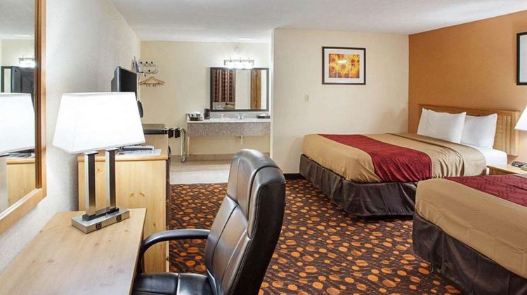 Econo Lodge Phillipsburg Room
