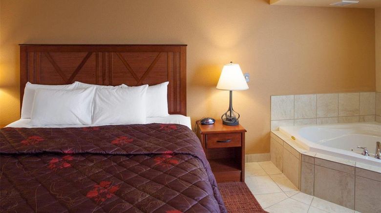 <b>Rodeway Inn & Suites Phillipsburg Suite</b>. Images powered by <a href="https://iceportal.shijigroup.com/" title="IcePortal" target="_blank">IcePortal</a>.