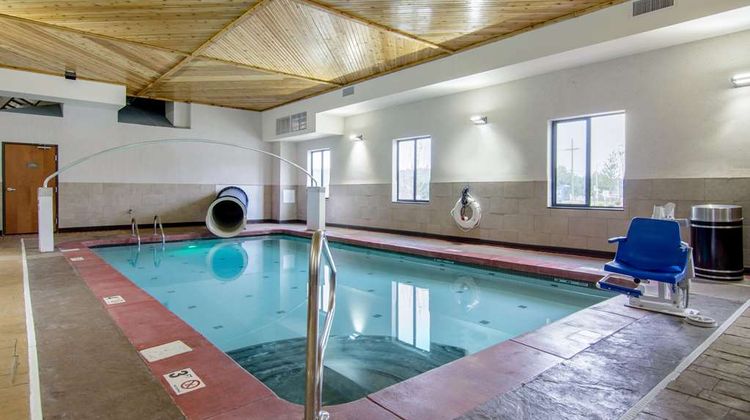 Comfort Inn & Suites Shawnee Kansas City Pool