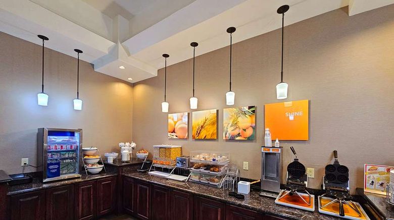<b>Comfort Inn & Suites Independence Restaurant</b>. Images powered by <a href="https://iceportal.shijigroup.com/" title="IcePortal" target="_blank">IcePortal</a>.