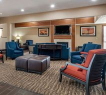 Comfort Inn & Suites Junction City Lobby