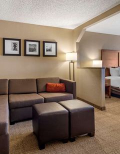 Comfort Inn and Suites Hays