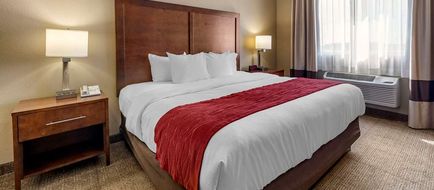Comfort Inn and Suites Hays Room