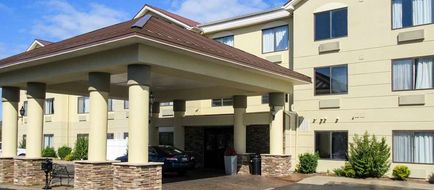 Comfort Suites Georgetown Exterior