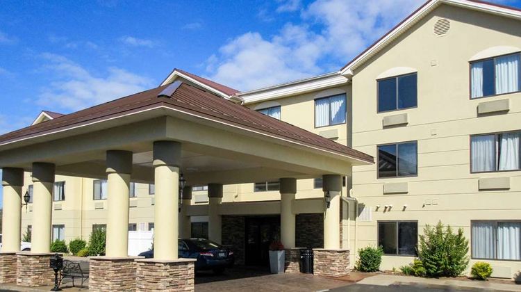 Comfort Suites Georgetown Exterior