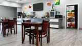 <b>Quality Inn and Suites Brooks Restaurant</b>. Images powered by <a href="https://iceportal.shijigroup.com/" title="IcePortal" target="_blank">IcePortal</a>.
