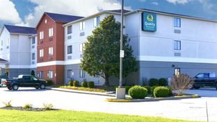 Quality Inn and Suites Brooks