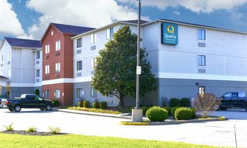 Quality Inn and Suites Brooks