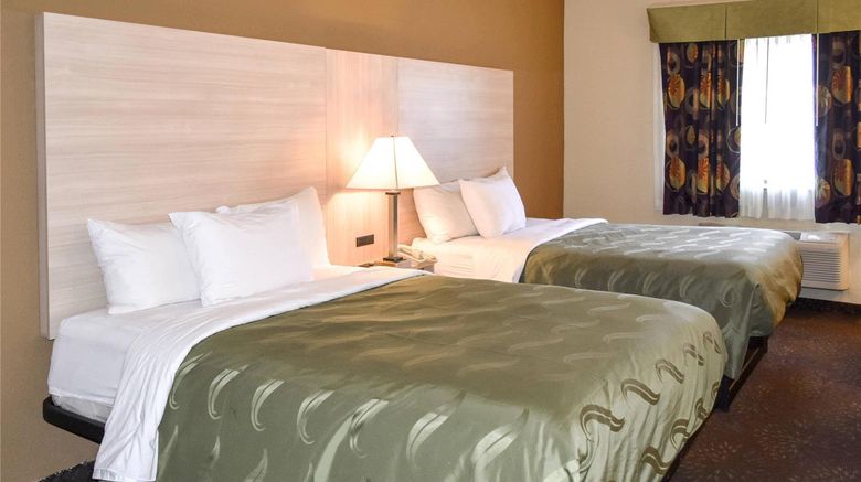 <b>Quality Inn and Suites Brooks Room</b>. Images powered by <a href="https://iceportal.shijigroup.com/" title="IcePortal" target="_blank">IcePortal</a>.