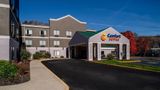 Comfort Suites Exterior