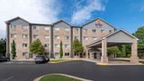 Comfort Suites Exterior