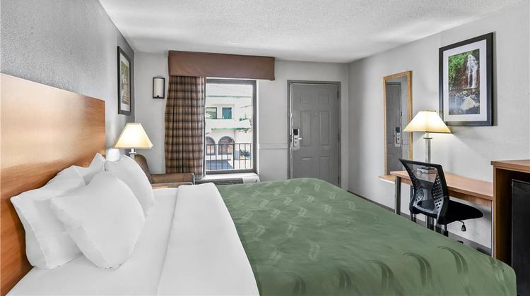 Quality Inn Bowling Green Room
