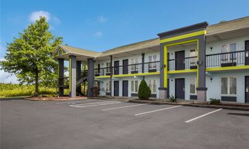 Quality Inn London North