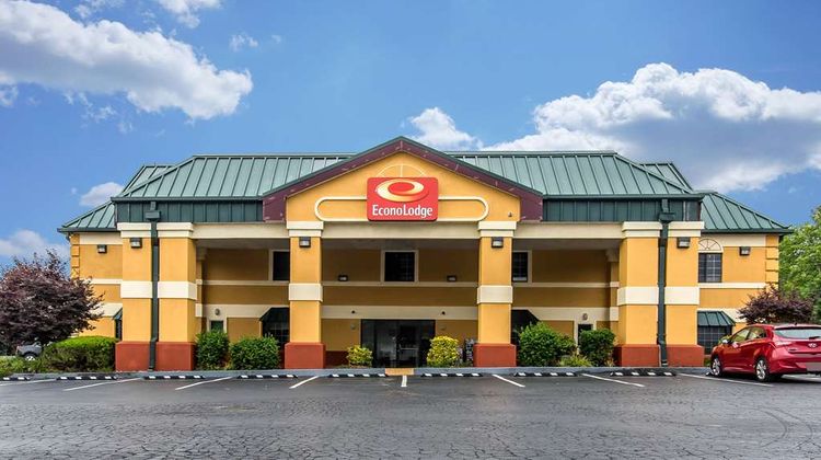 Econo Lodge Exterior