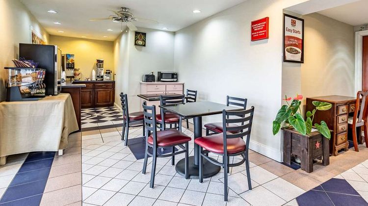 Econo Lodge Restaurant