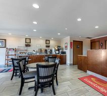 Econo Lodge Lexington Southeast Lobby