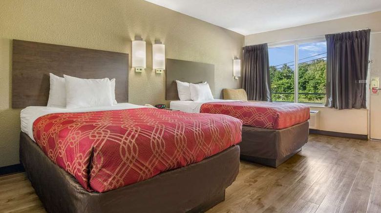 <b>Econo Lodge Fort Knox/Radcliff Room</b>. Images powered by <a href="https://iceportal.shijigroup.com/" title="IcePortal" target="_blank">IcePortal</a>.