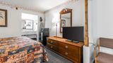 <b>Rodeway Inn Hopkinsville Suite</b>. Images powered by <a href="https://iceportal.shijigroup.com/" title="IcePortal" target="_blank">IcePortal</a>.