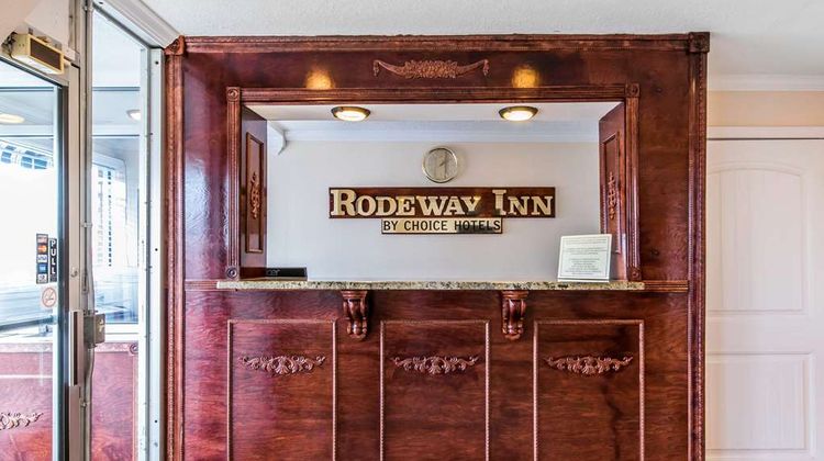 Rodeway Inn Hopkinsville Lobby