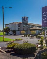 Sleep Inn and Suites Cave City