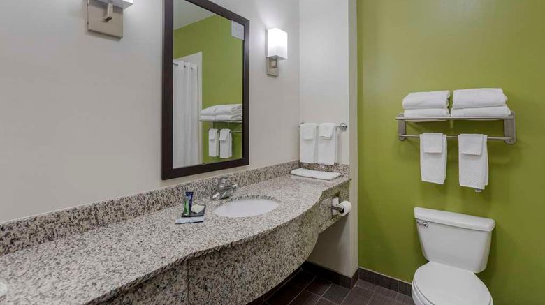 <b>Sleep Inn and Suites Cave City Suite</b>. Images powered by <a href="https://iceportal.shijigroup.com/" title="IcePortal" target="_blank">IcePortal</a>.
