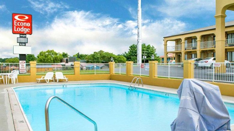 <b>Econo Lodge Franklin Pool</b>. Images powered by <a href="https://iceportal.shijigroup.com/" title="IcePortal" target="_blank">IcePortal</a>.