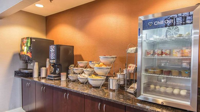 <b>Comfort Suites Richmond Restaurant</b>. Images powered by <a href="https://iceportal.shijigroup.com/" title="IcePortal" target="_blank">IcePortal</a>.