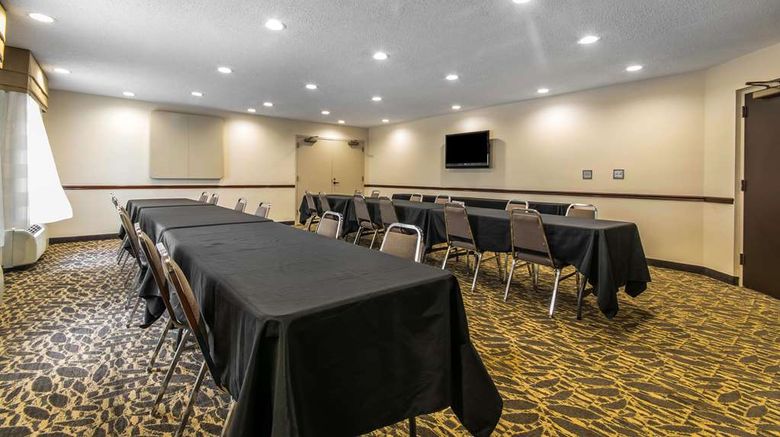 <b>Sleep Inn Meeting</b>. Images powered by <a href="https://iceportal.shijigroup.com/" title="IcePortal" target="_blank">IcePortal</a>.